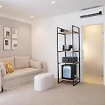 Cetina Casa De Aguilar Отель